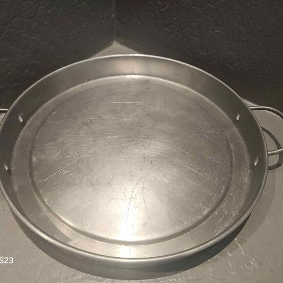Aluminum Buckeye Wear Ever Round Cake Pan with Handles 12" x 1.5" - Picture 1 of 4
